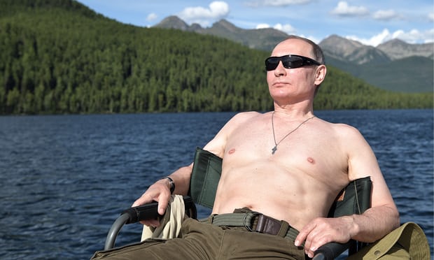 Ảnh cởi trần của tổng thống Putin