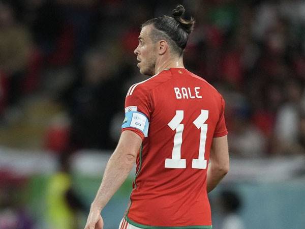 Bóng đá quốc tế sáng 30/11: Bale nhận chỉ trích sau trận thua trước ĐT Anh